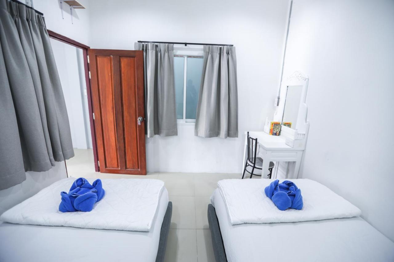 Arena Boutique Hotel Female Only 通萨拉 外观 照片