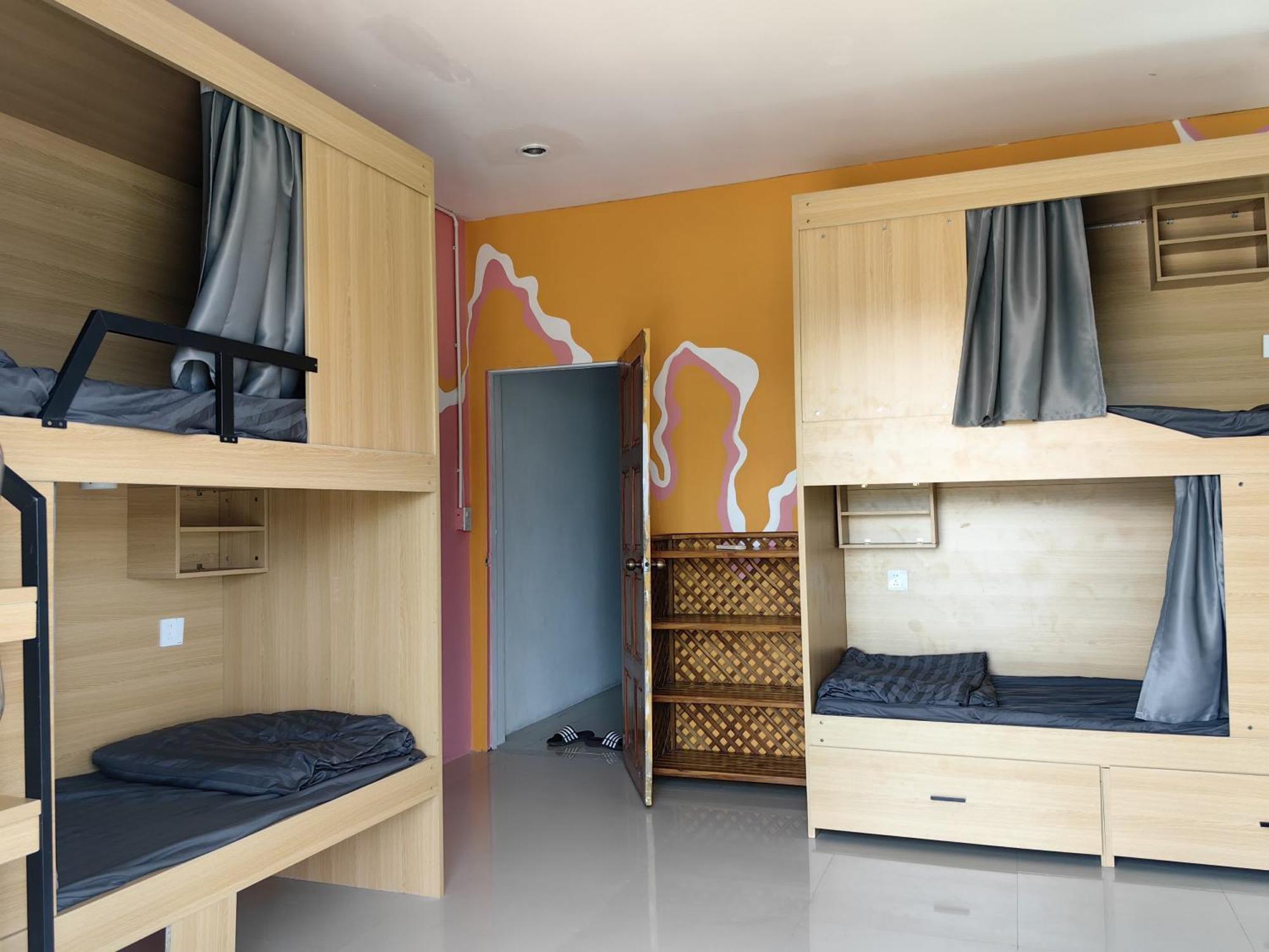 Arena Boutique Hotel Female Only 通萨拉 外观 照片